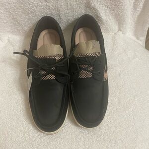 Sperry Black and Tan Women's Flats